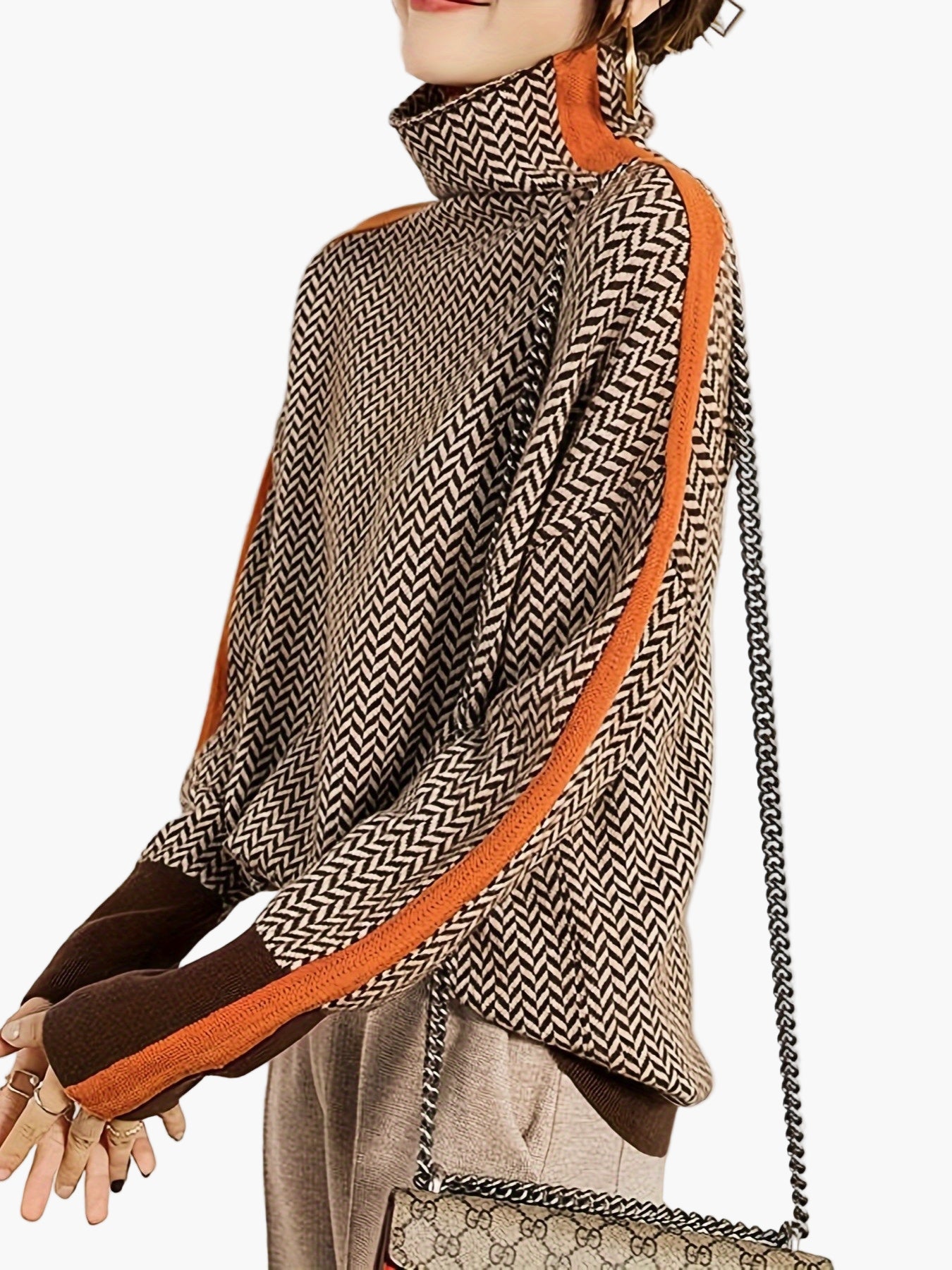 Women's pullover with stand-up collar and modern zigzag pattern – Elegant knitted sweater for autumn & winter