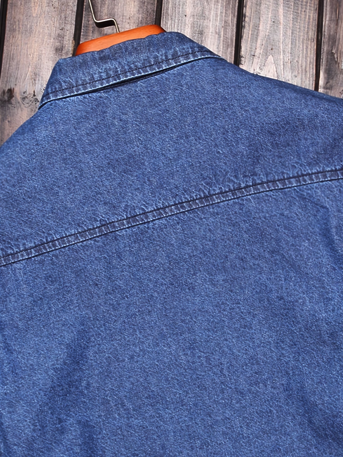 Men's casual style denim shirt for leisure and everyday wear