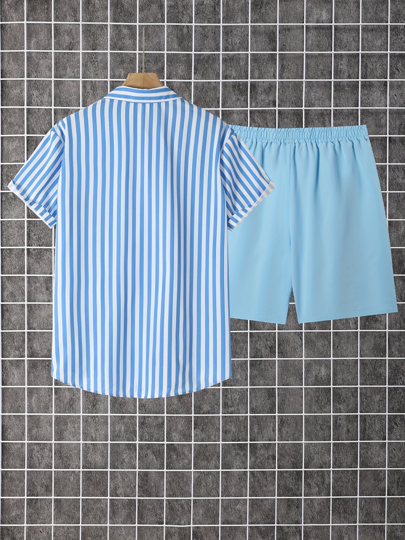 Men's Summer Set – Modern Casual Outfit with Striped Short-Sleeve Shirt and Shorts, Ideal for Vacation & Everyday Wear