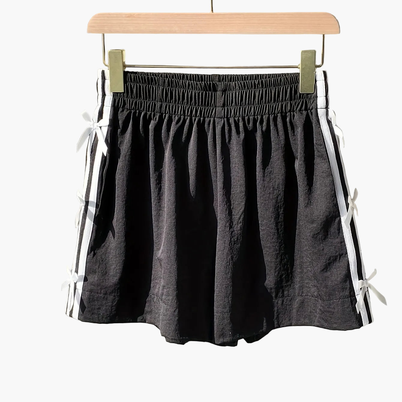 Women's casual shorts with bows and stripes for summer – regular fit, vacation style