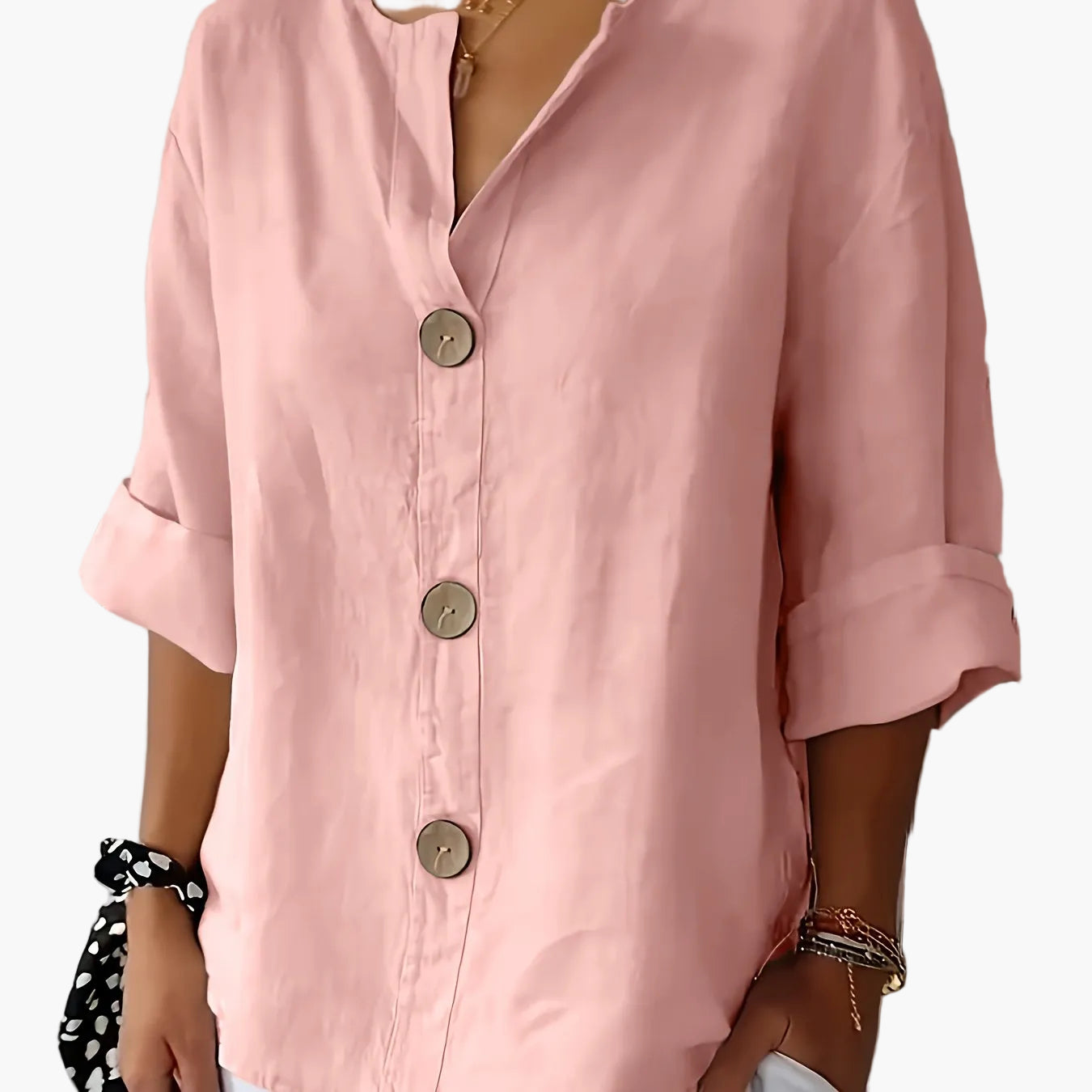 Women's blouse with large buttons and loose fit – everyday & office, casual style