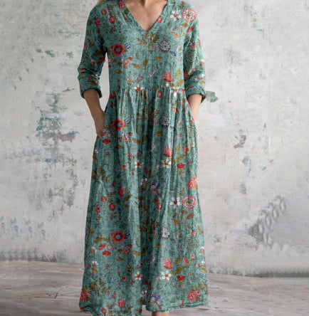 Women's Vintage Boho Maxi Dress with Floral Pattern and 3/4 Sleeves – Casual Everyday Dress with V-Neck and Pockets