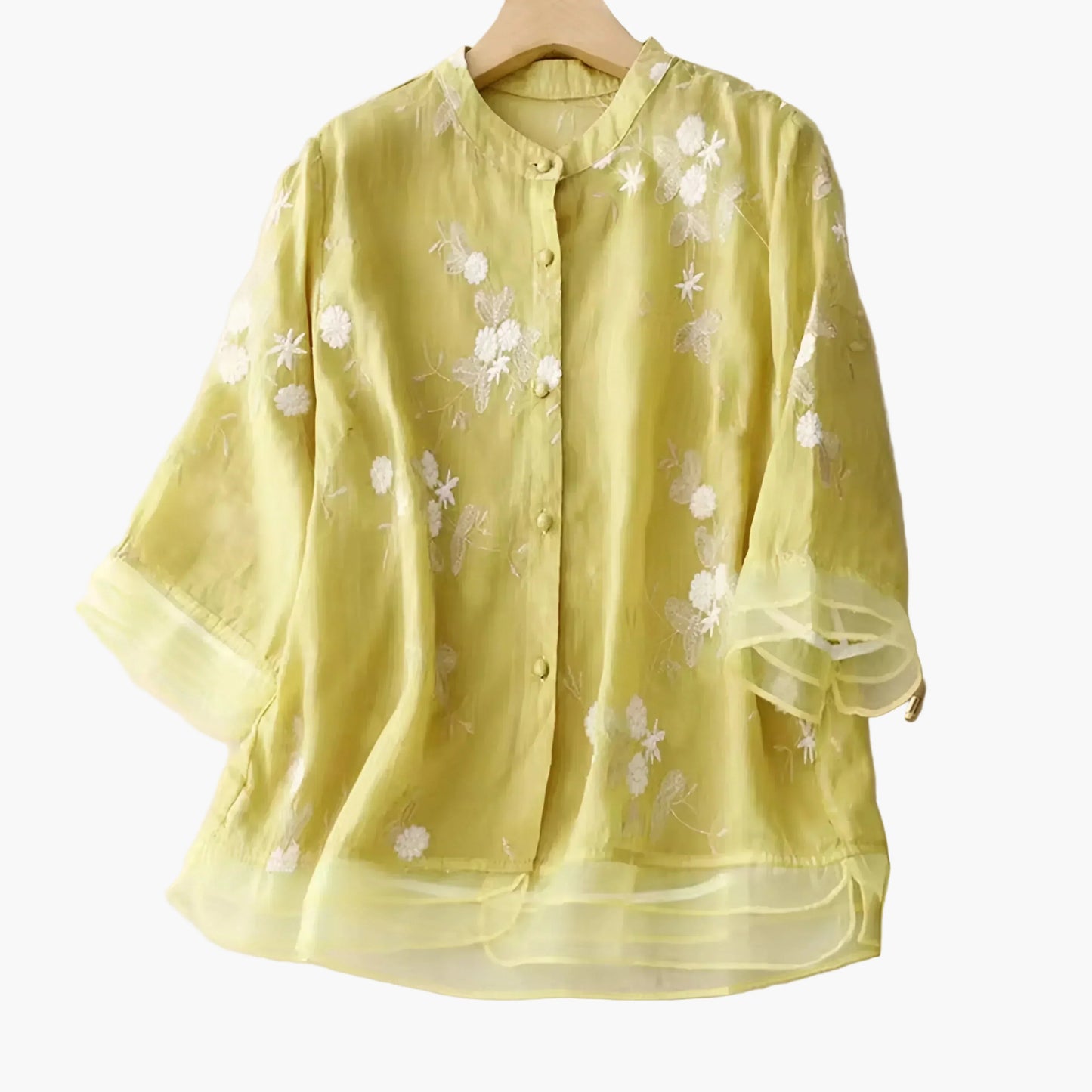 Women's blouse with embroidery – Elegant style for everyday and special occasions