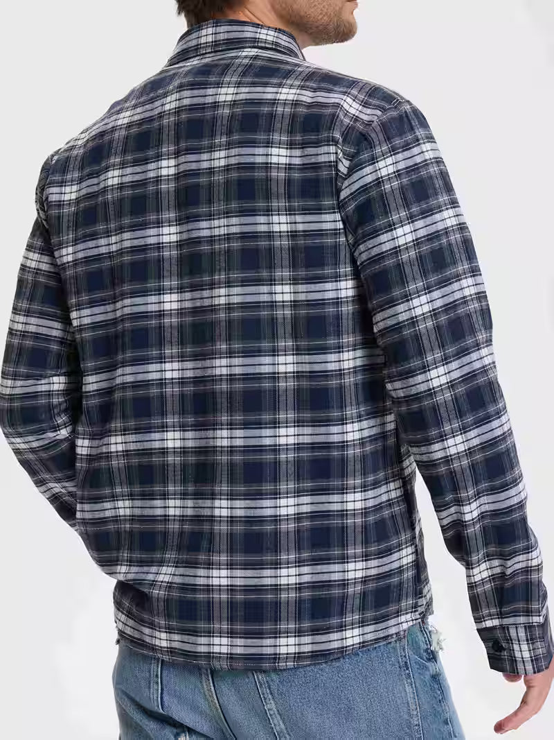 Herren Freizeit Karohemd mit Brusttaschen – Lässiger Alltagsstil für jede Gelegenheit