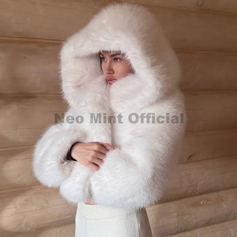 Short women's winter coat with hood and soft faux fur, white