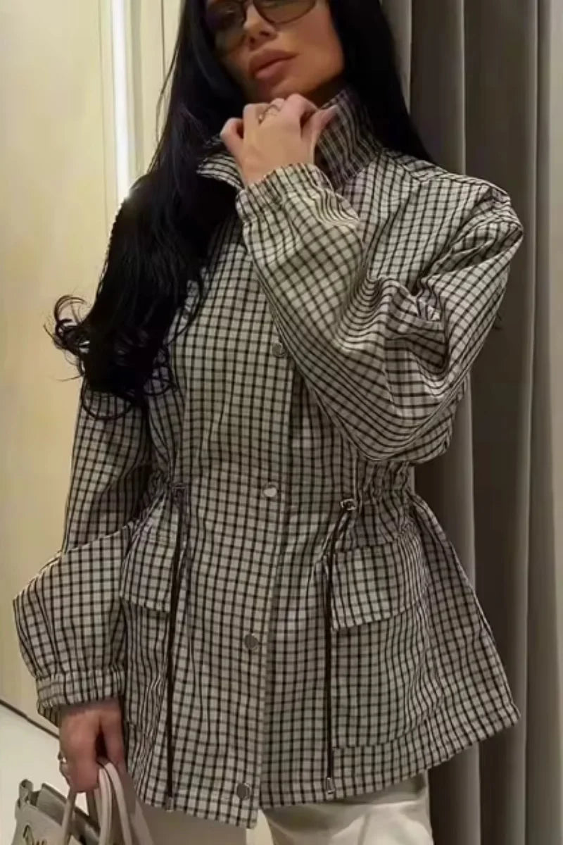 Women's checked jacket in beige and black with drawstring and stand collar