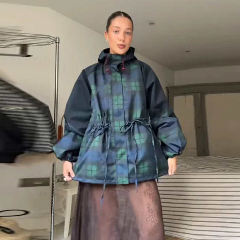 Damen karierte Regenjacke mit Kapuze, blau-grün