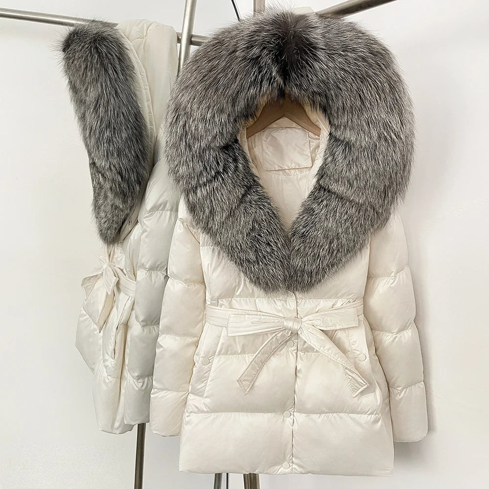 Damen Daunenjacke mit Kapuze, Pelzbesatz und Gürtel