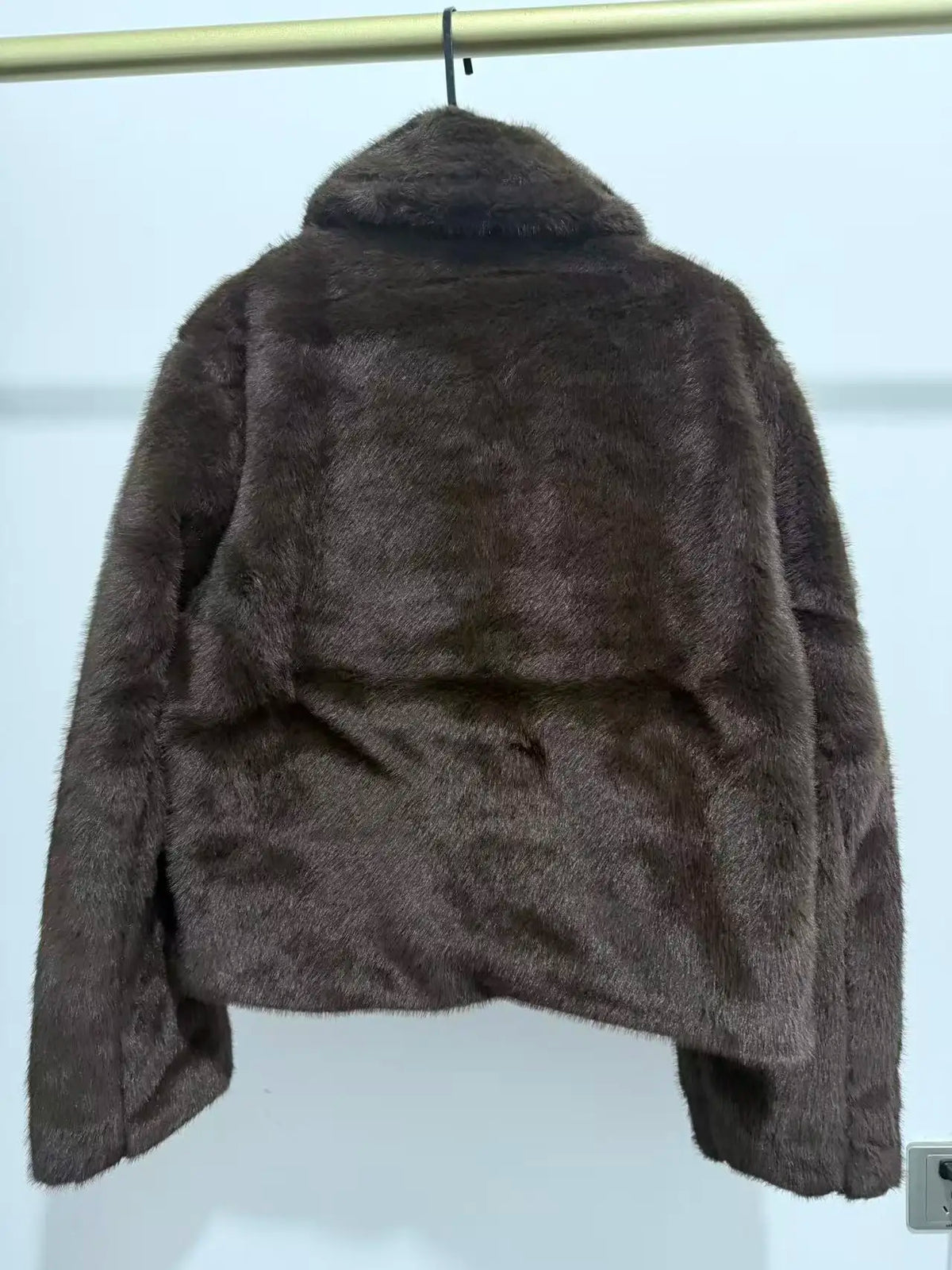Kurze Damen Kunstfelljacke mit Kragen, Faux Fur Jacke Braun
