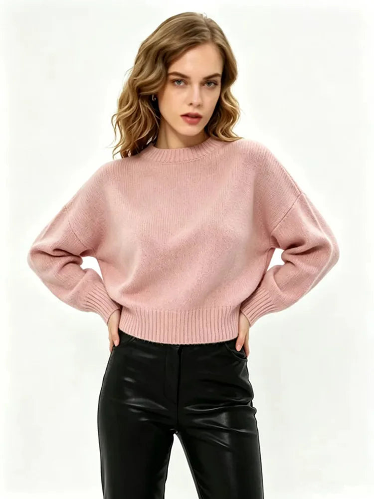 Women's oversized crew-neck long-sleeve knit sweater