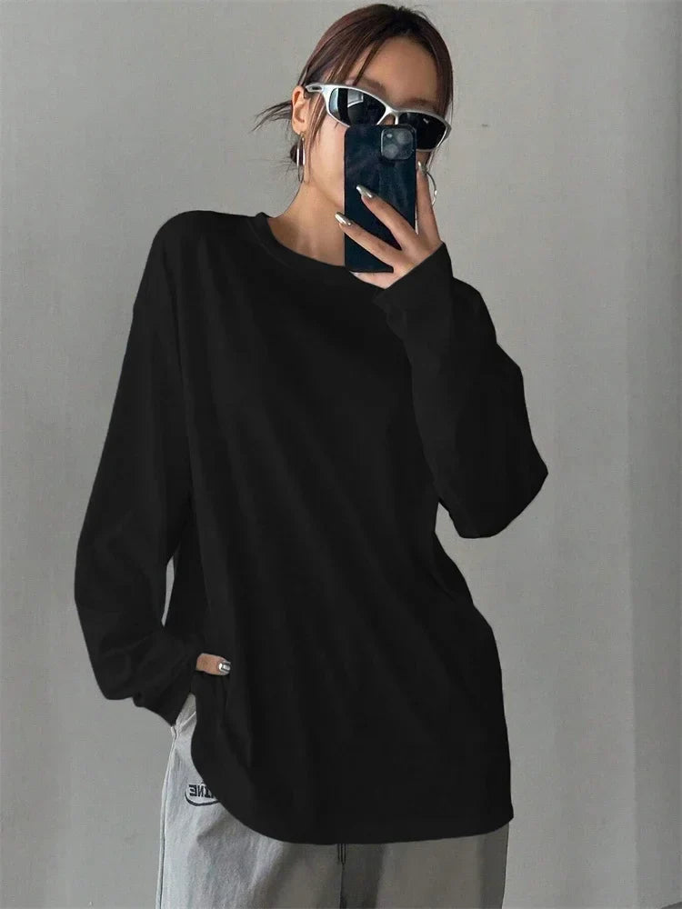 Women's oversized long-sleeve shirt, crew neck, black and white basic long-sleeve top