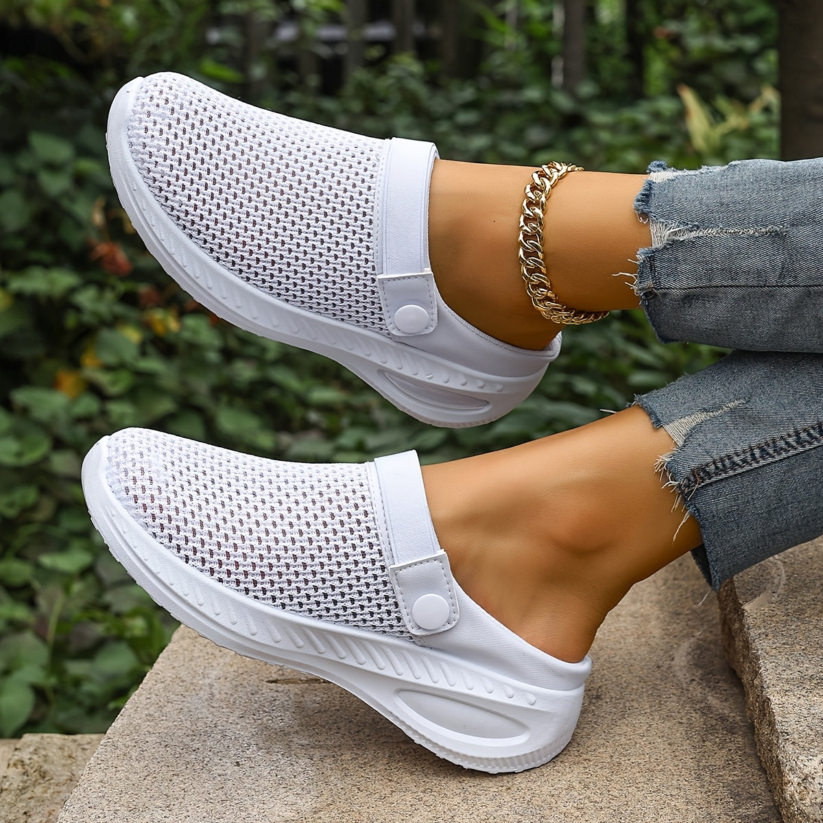 Women's Slip-On Mesh Clogs Comfortable Casual Shoes Sporty Style