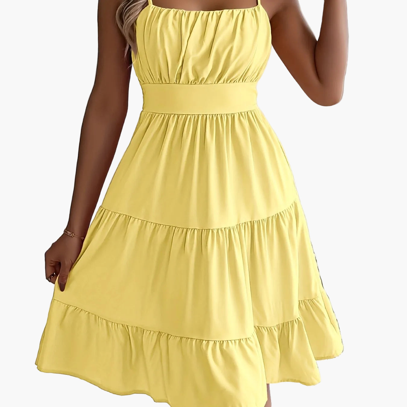 Women's summer dress with spaghetti straps and ruffles – Perfect for vacation and leisure