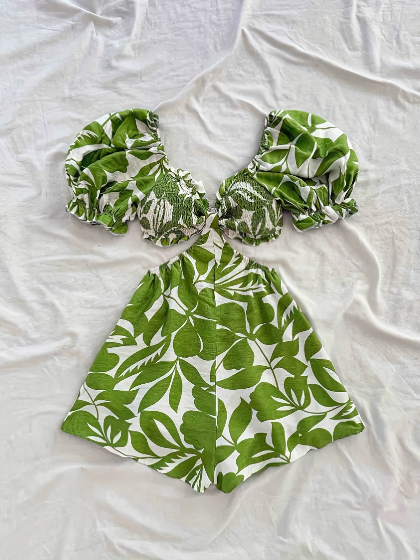 Damen Sommer Jumpsuit mit Puffärmeln und tropischem Blattmuster – Perfekt für Strand und Urlaub