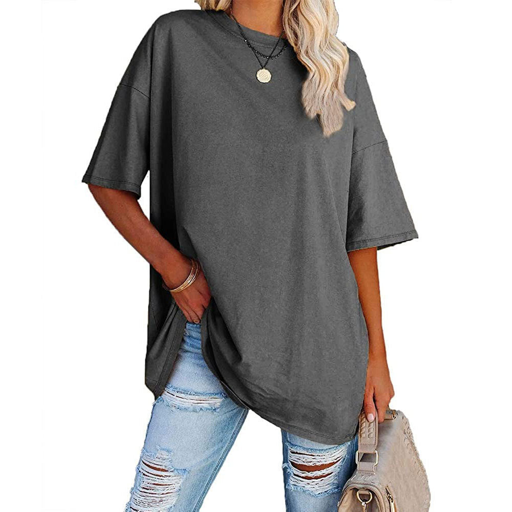 Carly – Loose T-shirt with dropped sleeves and round neckline