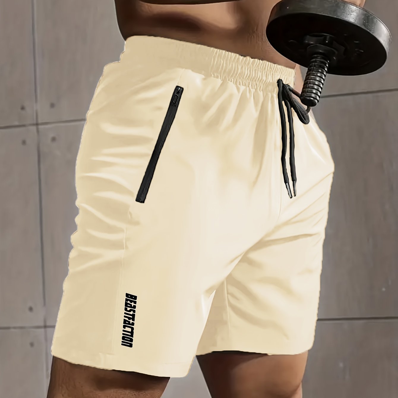 Men's Sports and Fitness Shorts with Zipper Pocket – Ideal for Training & Leisure