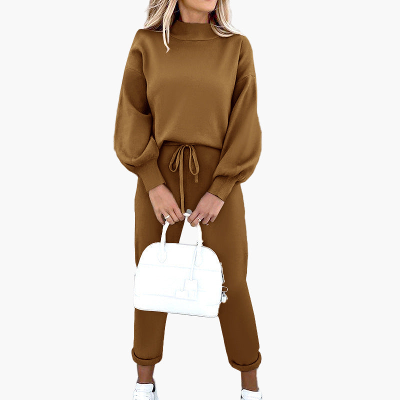 Damen Loungewear Set – Zweiteiliges Freizeit Outfit mit Rollkragen und Jogginghose, Komfort-Look für Zuhause oder unterwegs