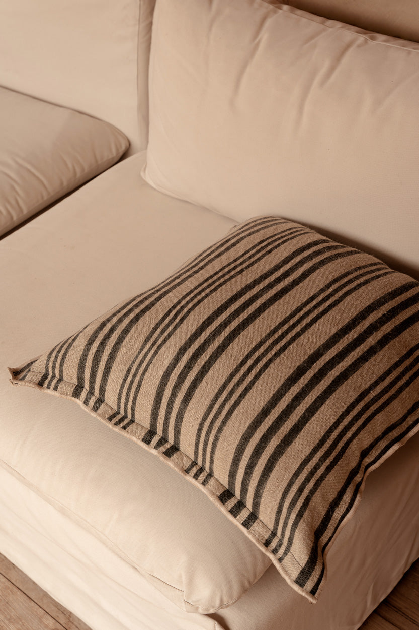 Kussenhoes linnen-velvet Nordic Stripe natuurlijk zwart gestreept 50 x 50 cm, voor bank en zithoek