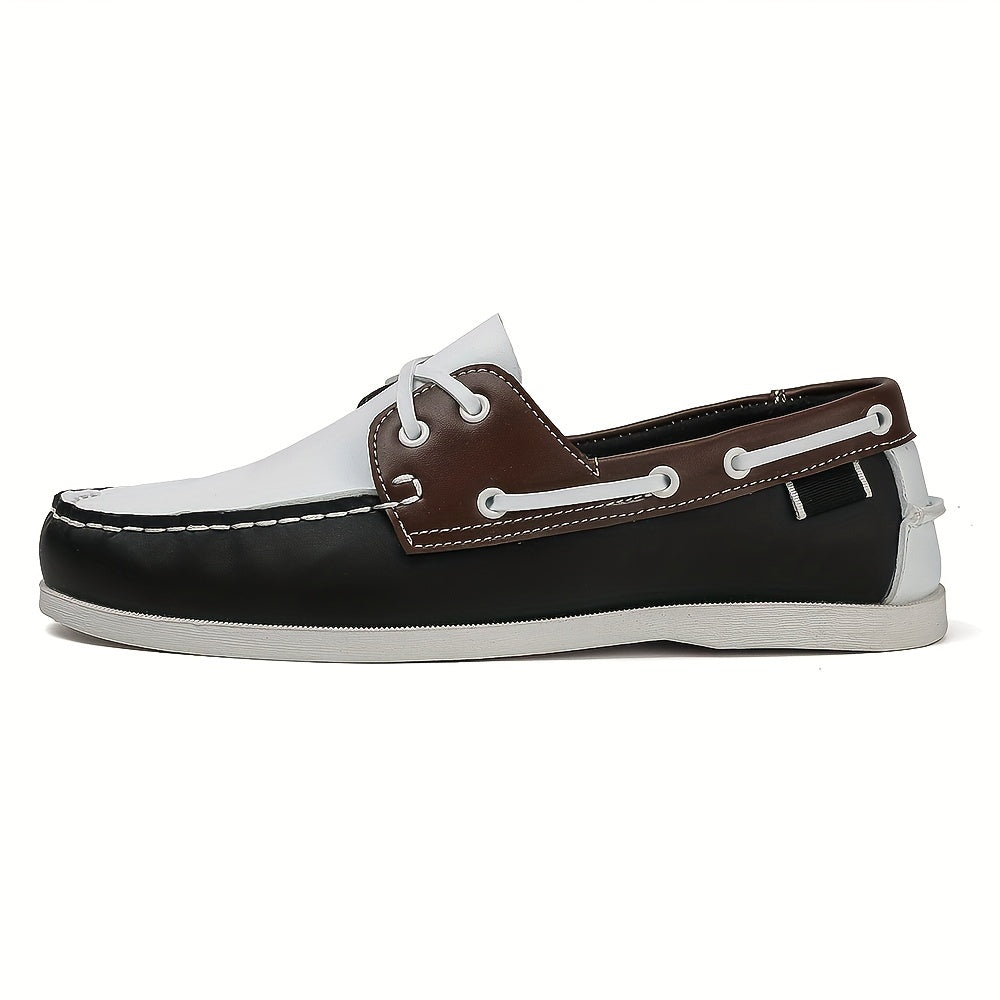 Men's boat shoes in classic moccasin style – Elegant casual shoes for everyday and leisure use