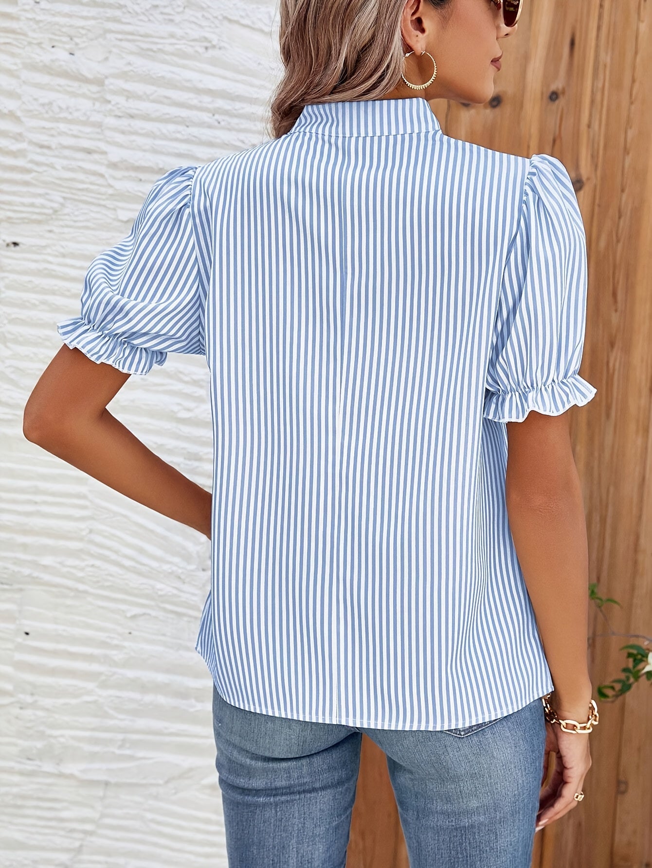 Women's blouse with stand-up collar and puff sleeves – Striped casual shirt for spring and summer