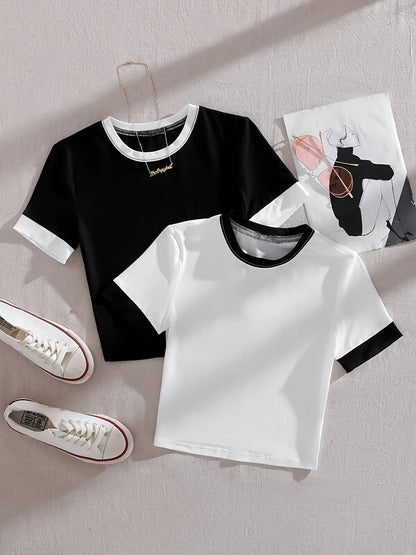 Women's T-Shirt Set in Colorblock Design, Short Sleeve, Modern & Casual – Perfect for Everyday and Leisure