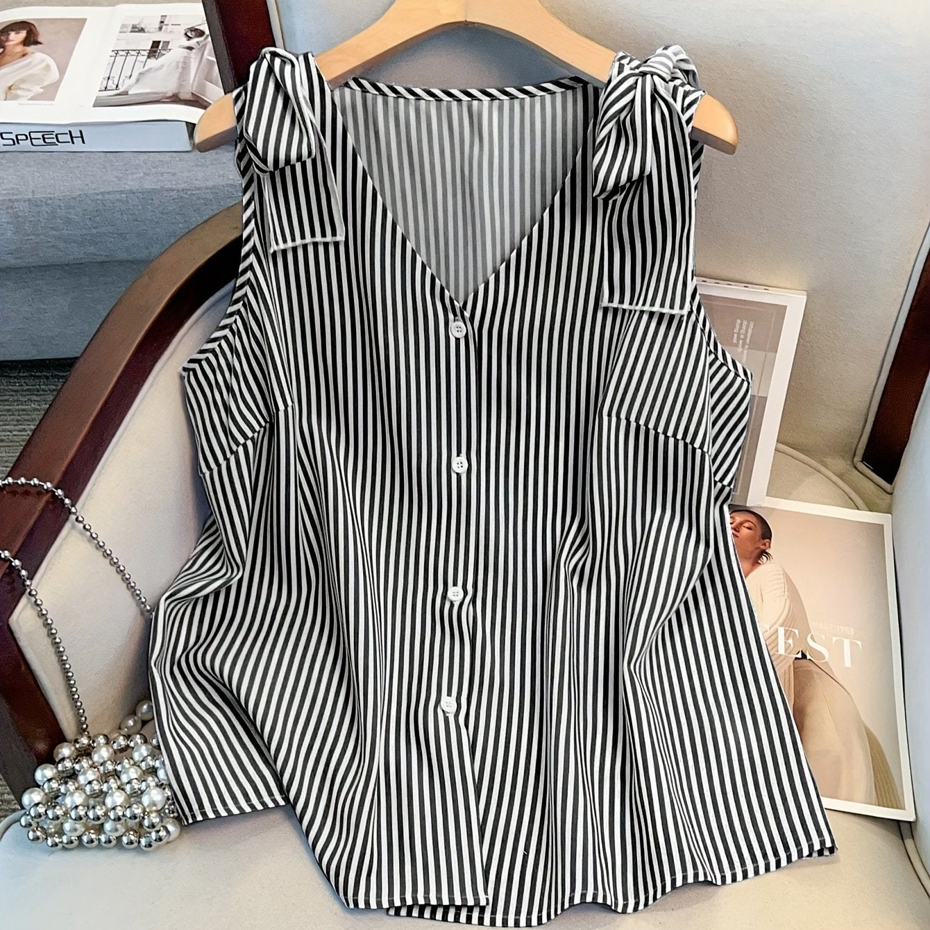 Women's blouse top with stripe pattern and button placket – Elegant V-neck, ideal for office and everyday wear