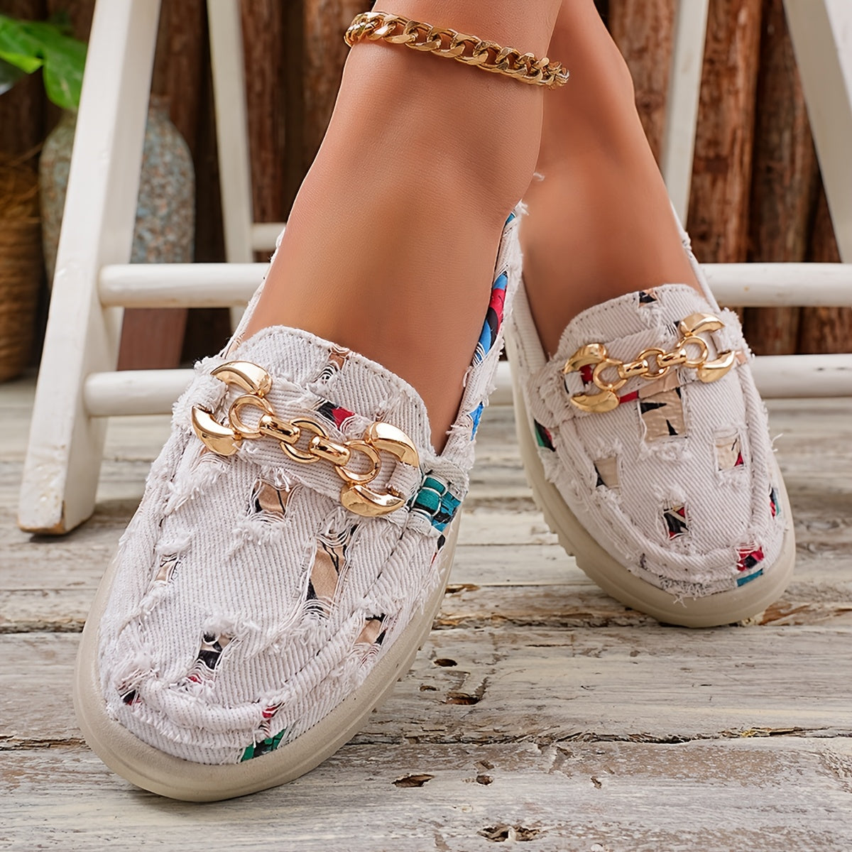Damen Slip-On Freizeitschuhe mit modischem Ketten-Detail – Bequeme Alltags-Loafer im trendigen Used-Look