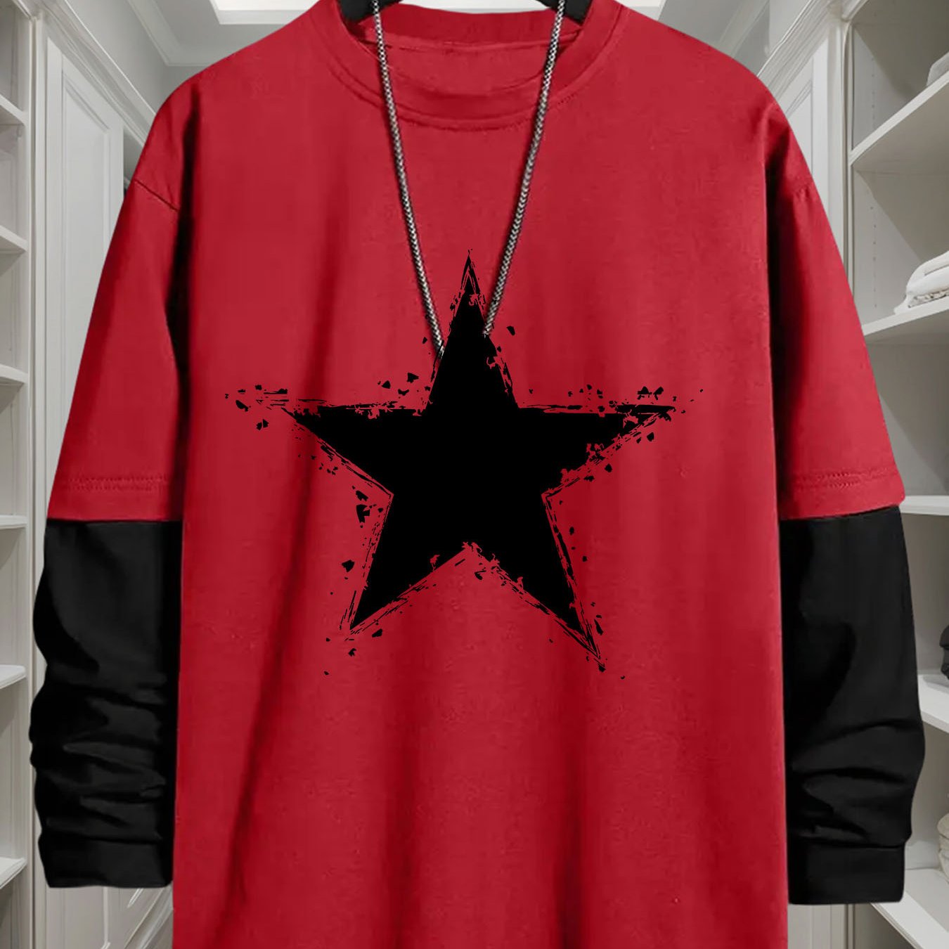 Men’s long-sleeve T-shirt with star print and contrast sleeves