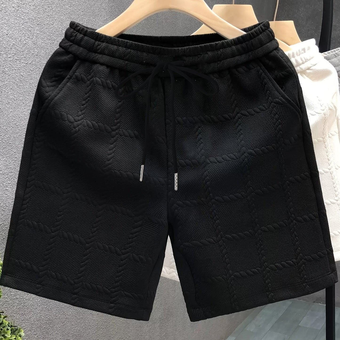 Men's casual shorts with modern 3D relief pattern – stylish athleisure for everyday and leisure