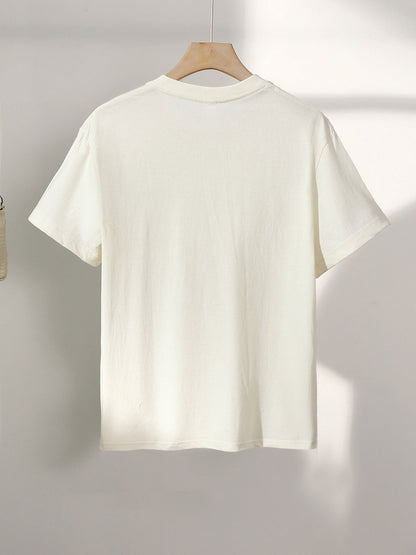 Women's T-shirt with Abstract Face Print, Modern Art Style, Casual Fashion
