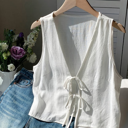 Women's sleeveless vest with bow detail and V-neck – fashionable summer look, versatile to combine