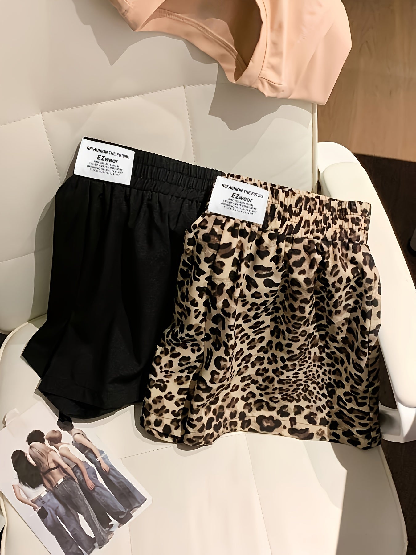 Women's shorts set in casual style – ideal for everyday wear and leisure