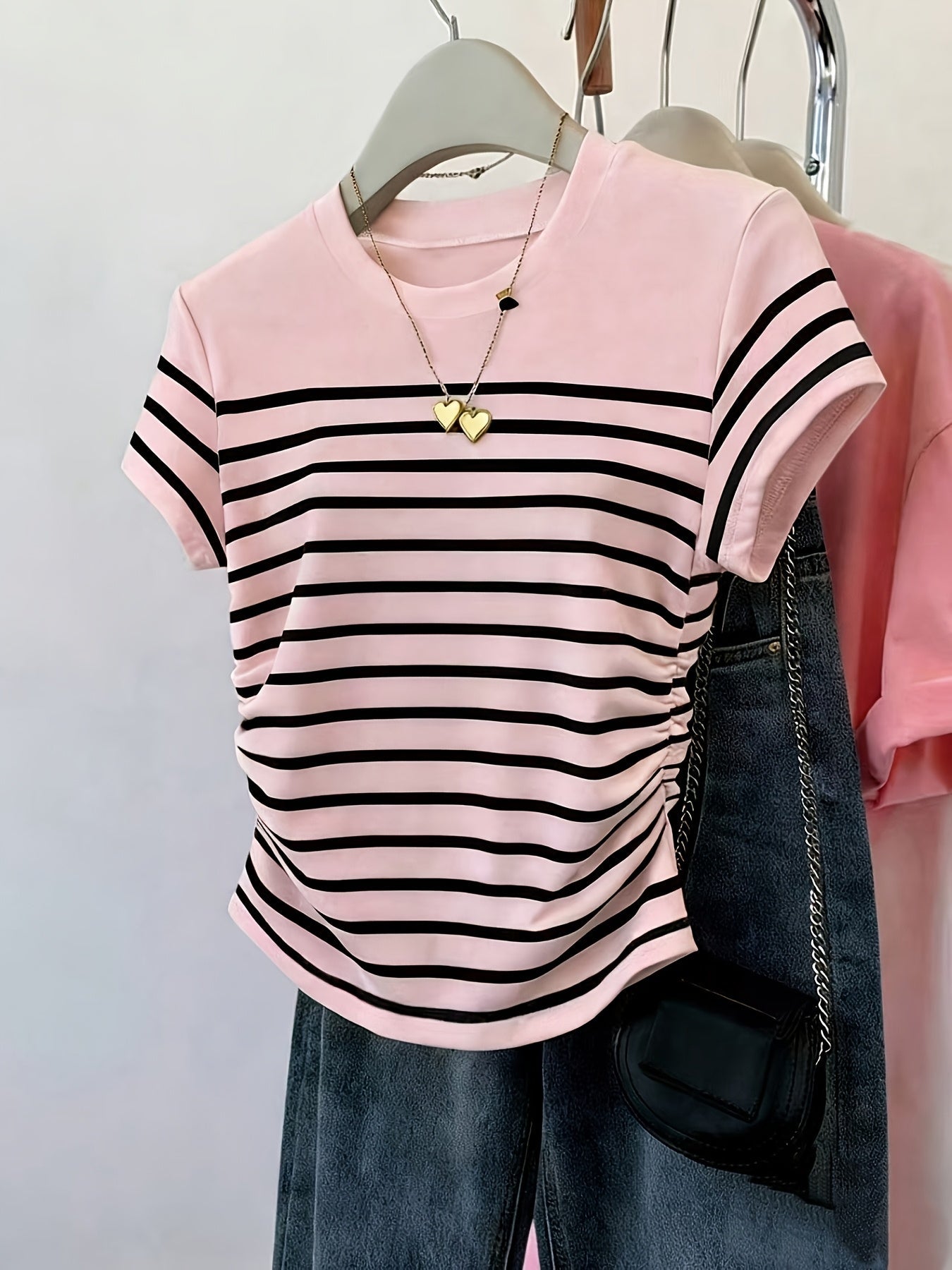 Women's striped T-shirt with ruching – Elegant casual style for summer