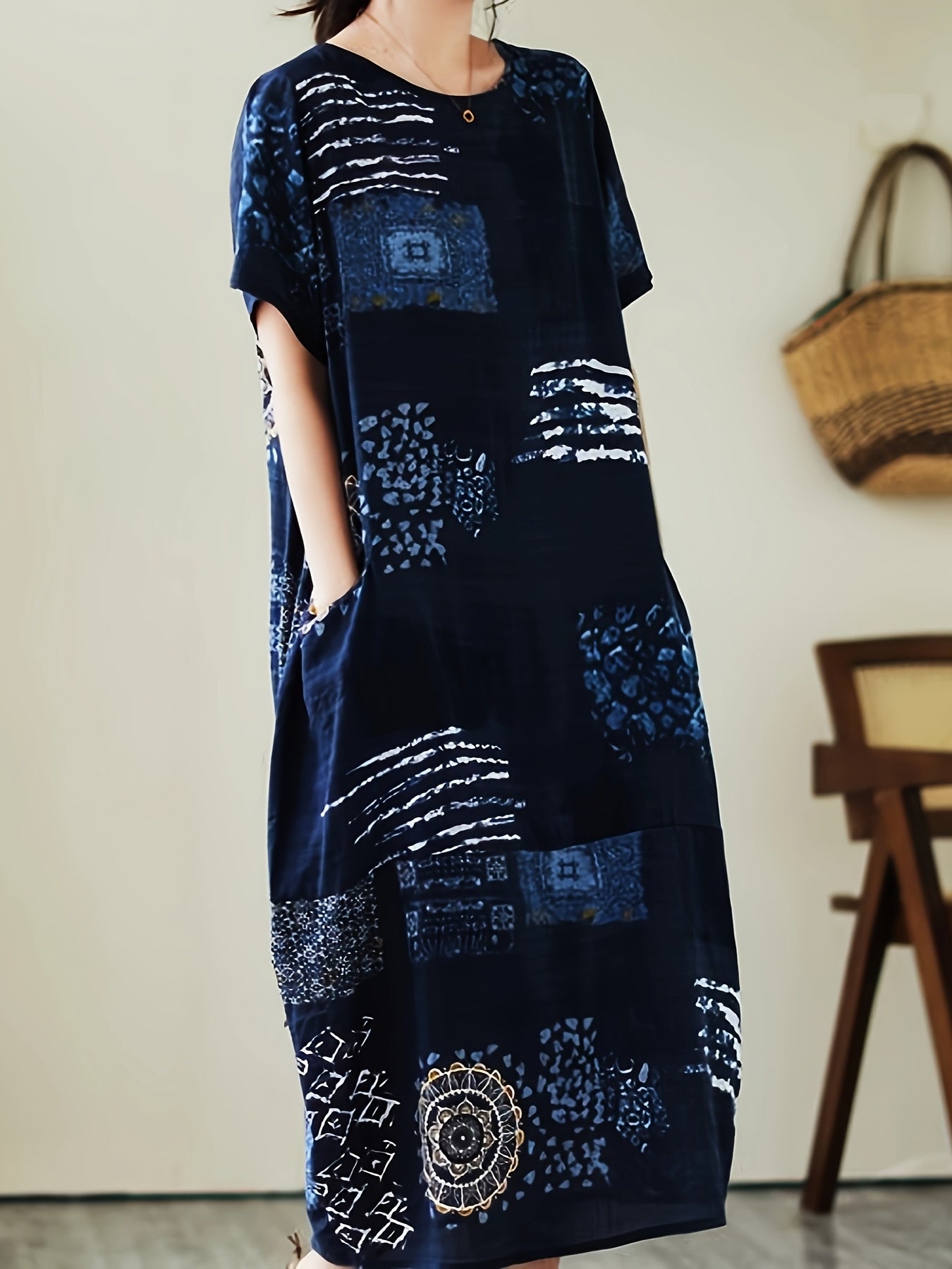 Women's casual dress with geometric print and relaxed fit – short sleeves, casual, ideal for everyday and office use