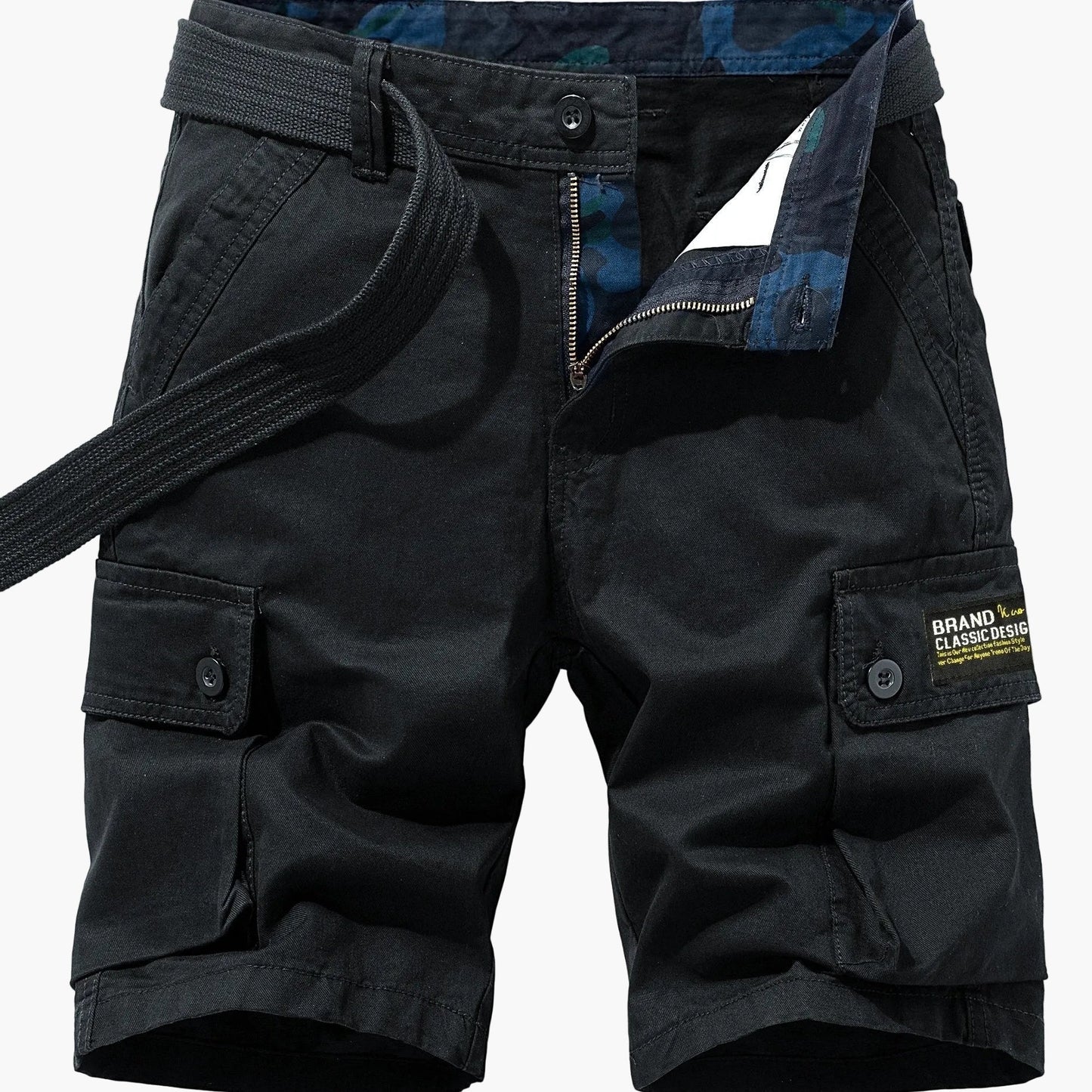 Men's cargo shorts in outdoor and casual style with pockets and belt