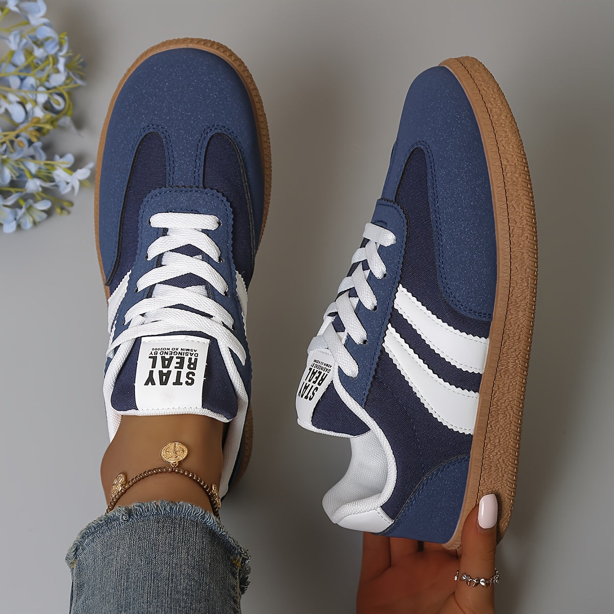 Women's Retro Sneakers in Vintage Look – Fashionable Casual Shoes with Comfort Sole