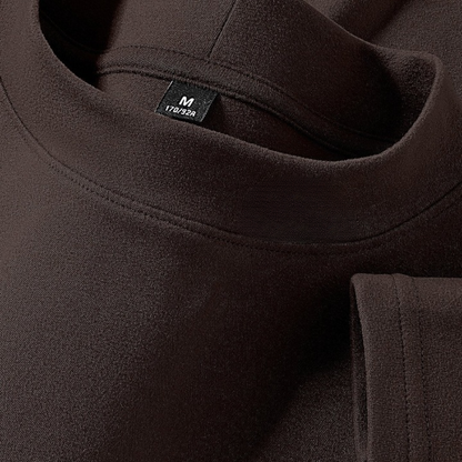 Unisex long-sleeve shirt with stand-up collar – Comfortable top for everyday wear and sports