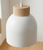 Hanglamp gepoedercoat staal Scandinavisch Vigo wit met houten accent, Ø 18 cm – eettafel en kookeiland