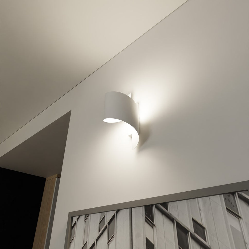 Wandlamp Spiner gepoedercoat staal, modern, wit – 14 x 30 cm, G9 fitting, voor trap, gang en woonkamer