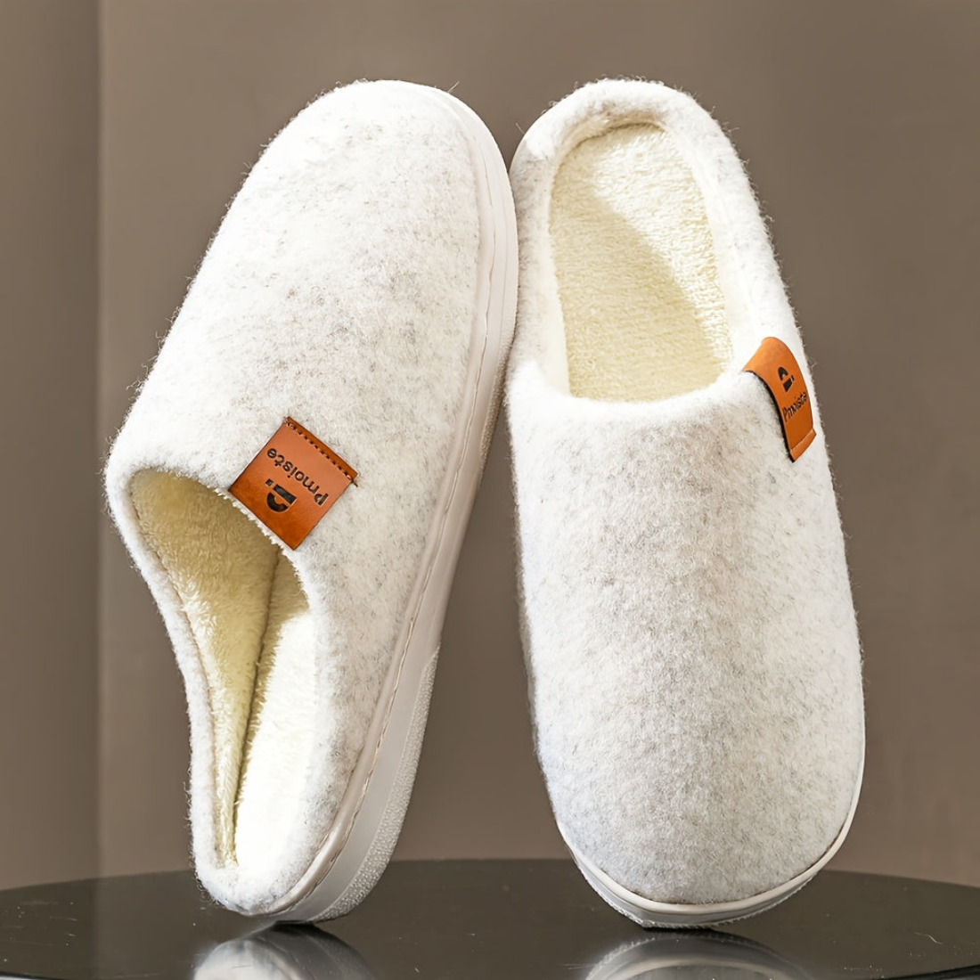 Unisex Warm Plush-Lined Slippers with Non-Slip Soles – Various Colors