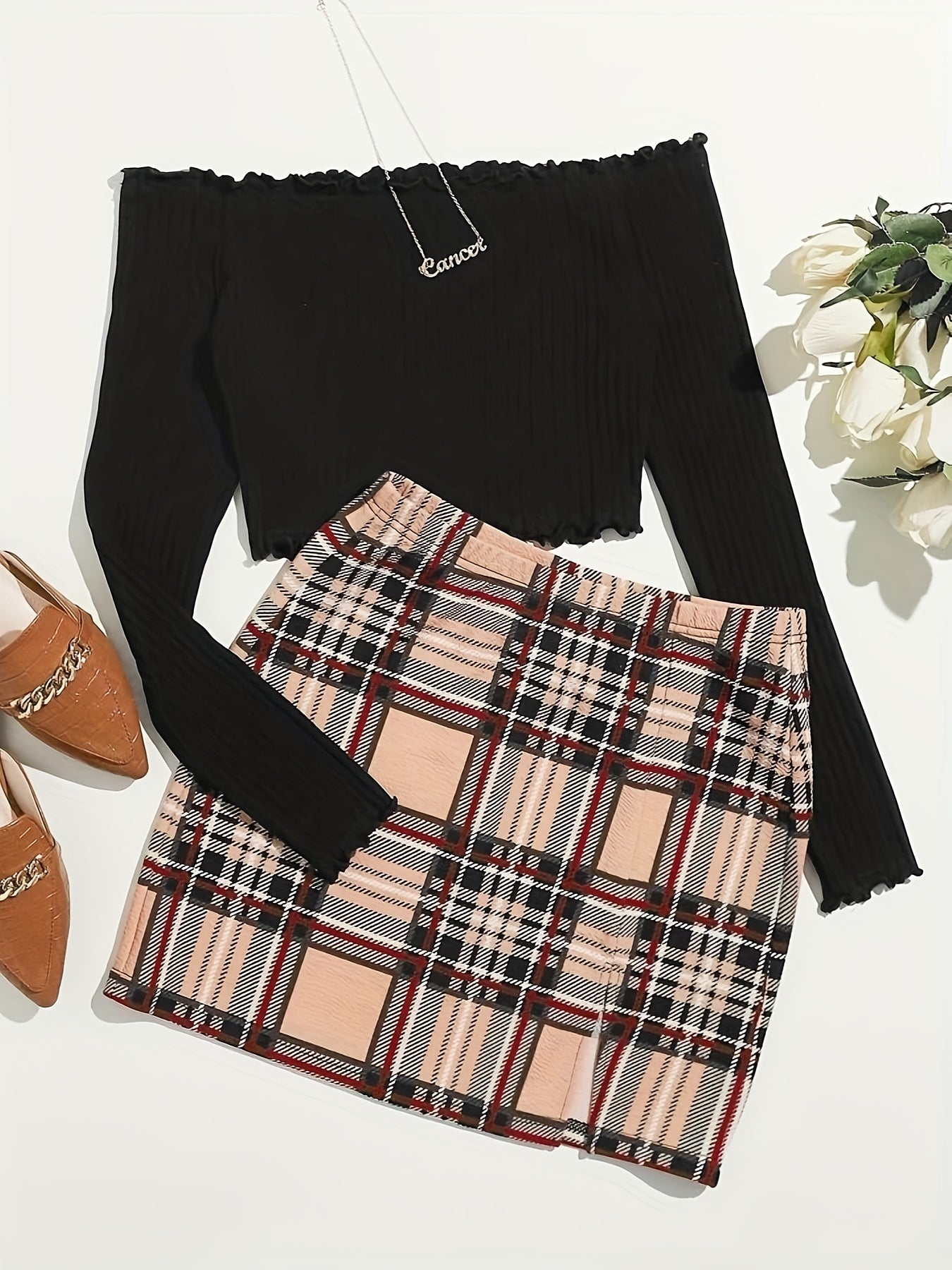 Women's Set Elegant Off-Shoulder Top and Plaid Mini Skirt – Perfect for Spring & Summer
