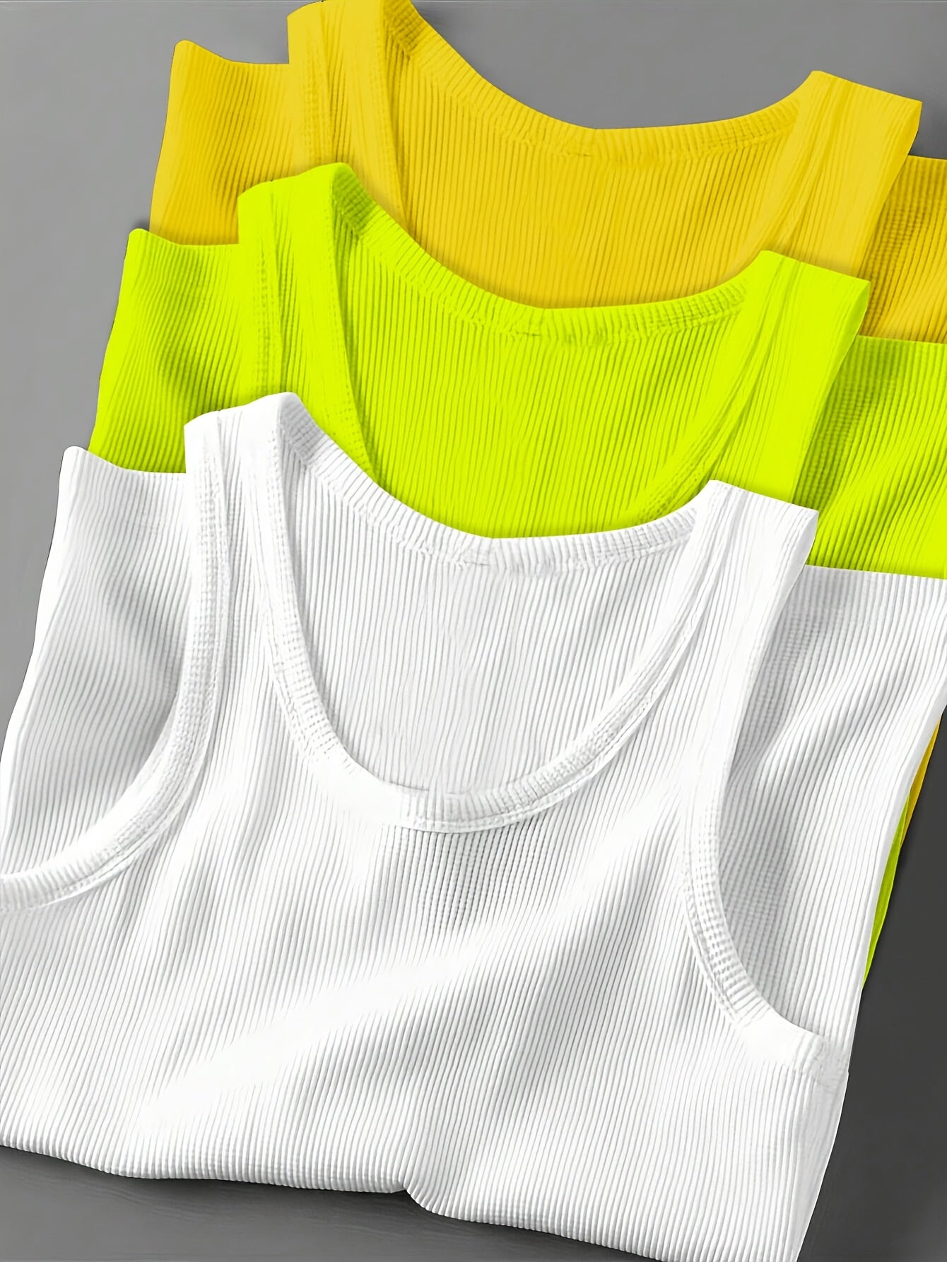 Men's Sporty Ribbed Tank Top – Modern Training and Casual Top