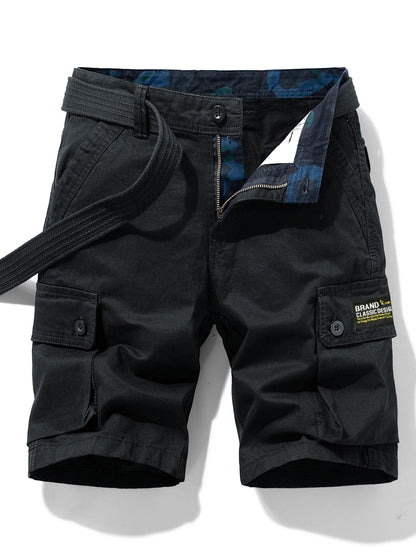 Men's cargo shorts in outdoor and casual style with pockets and belt