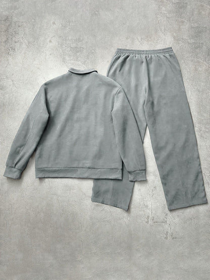 Unisex tracksuit with zip-up jacket and pants, contrast stripes