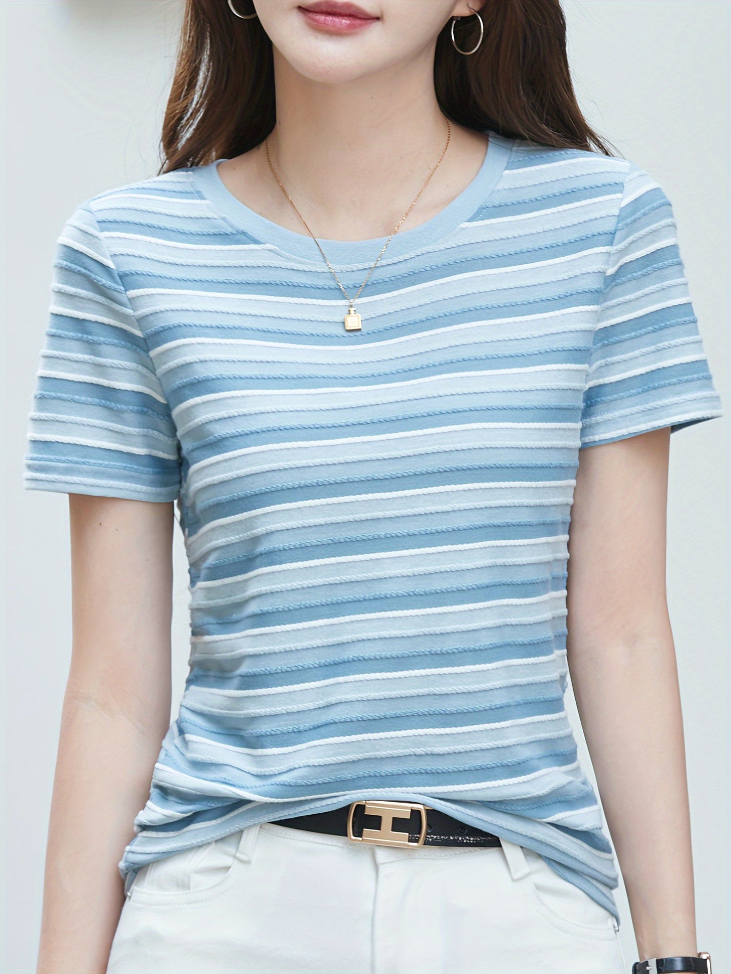 Women's Short-Sleeve Striped T-Shirt Casual Modern Basic Crew Neck