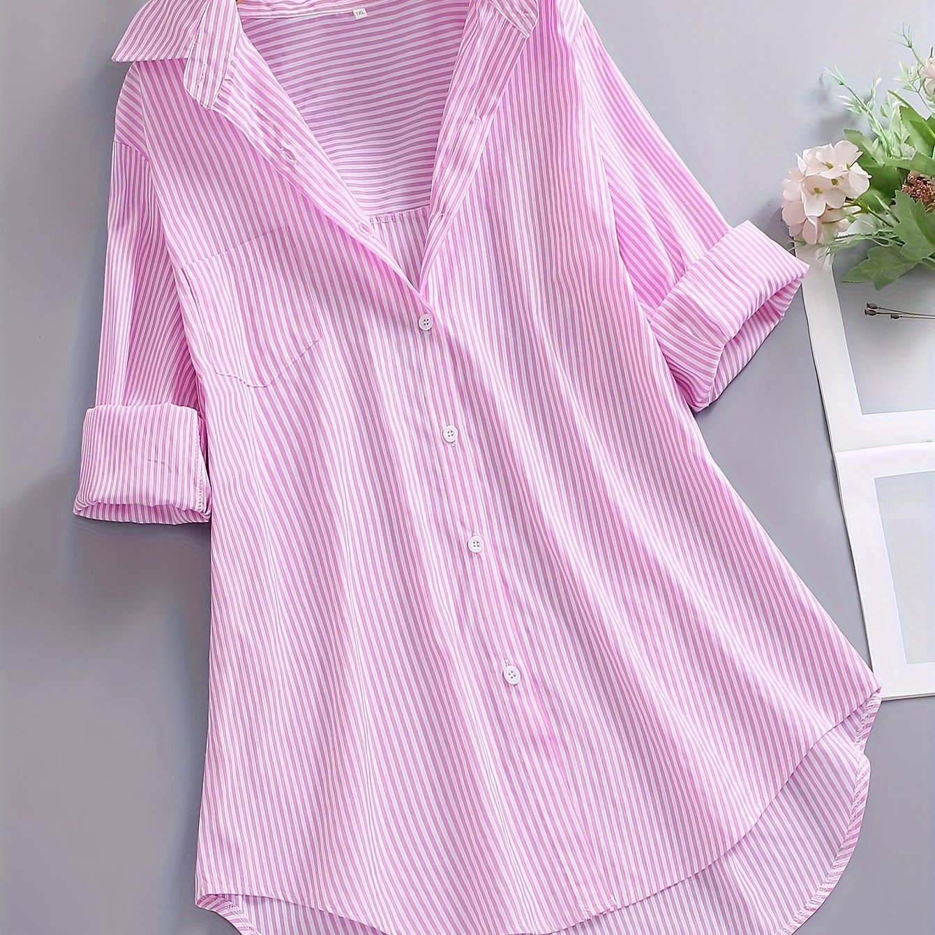 Women's striped blouse shirt with loose fit – Stylish long blouse for everyday and office wear