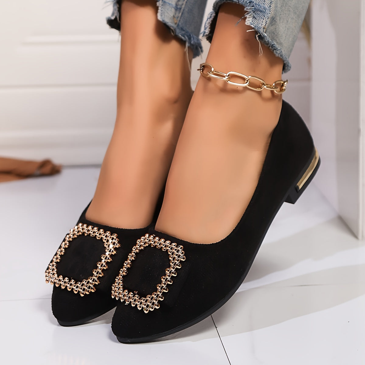 Women's Ballerinas with Rhinestone Decoration and Pointed Toe – Elegant Slip-On Shoes for Everyday and Office Use