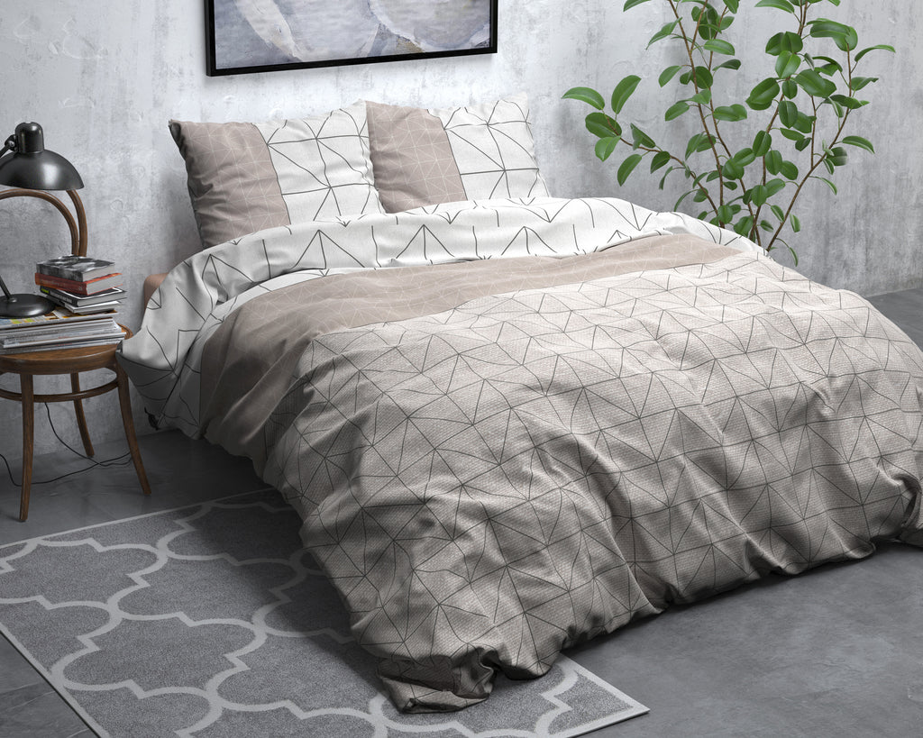 Dekbedovertrek flanel taupe geometrische print 200 x 220 cm, met 2 kussenslopen 60 x 70 cm