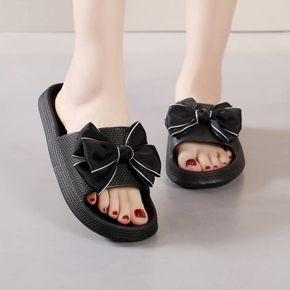 Women's slide sandals with large bow – stylish casual shoes for garden, pool, and everyday wear