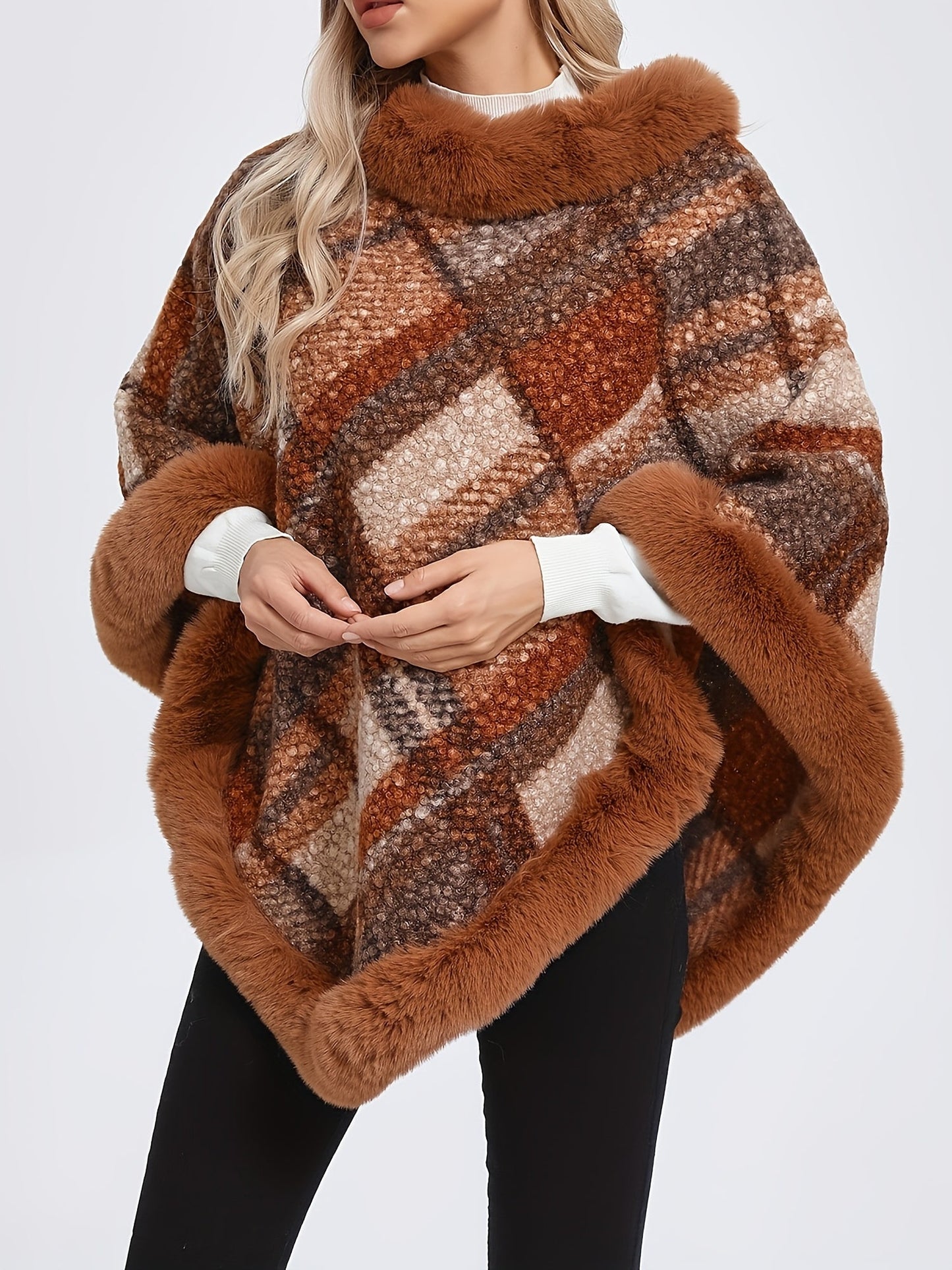 Damen Poncho mit Fellimitatbesatz, kariert, Braun/Grau